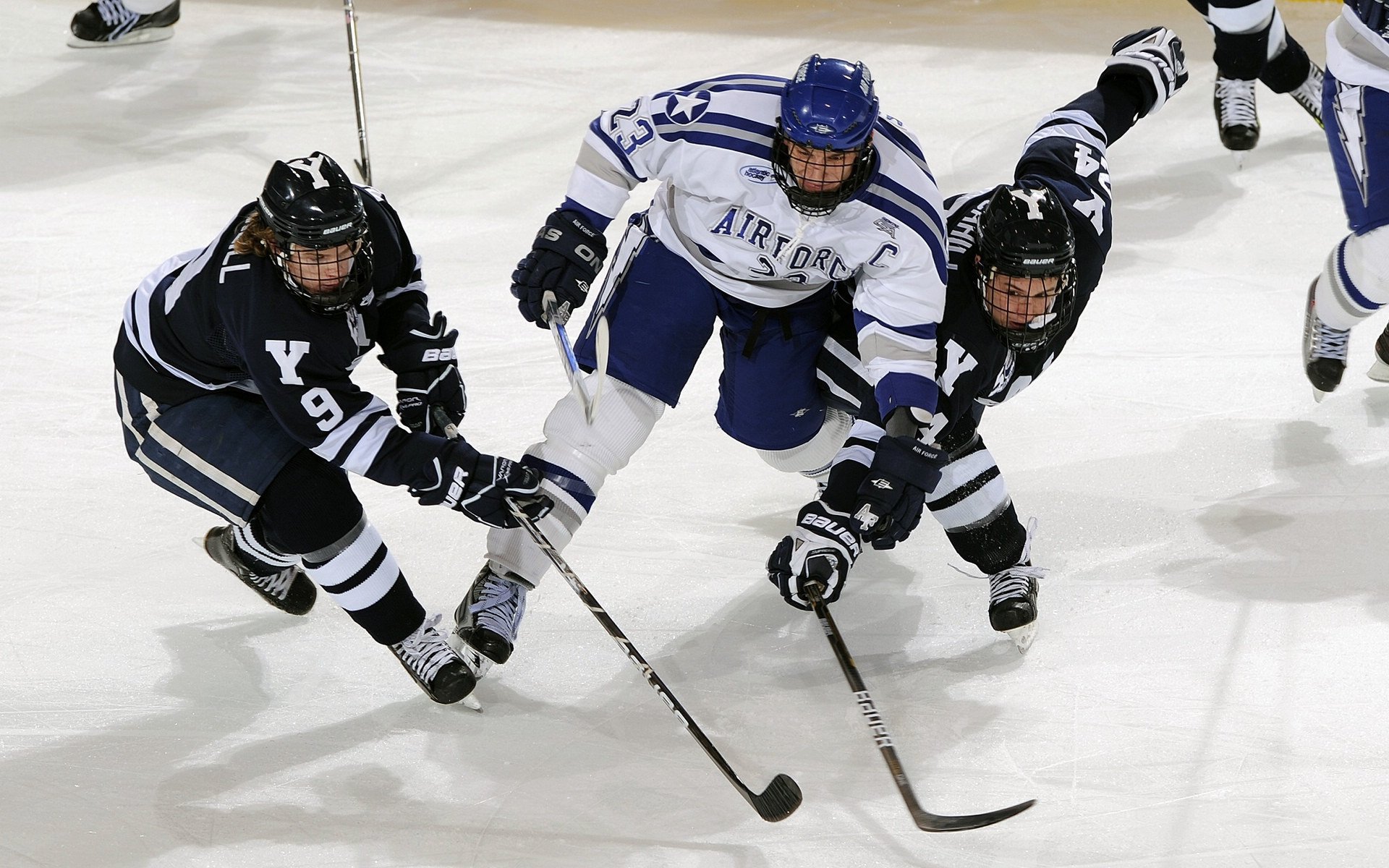奇才改打联防成功限制对手空切,奇才防守