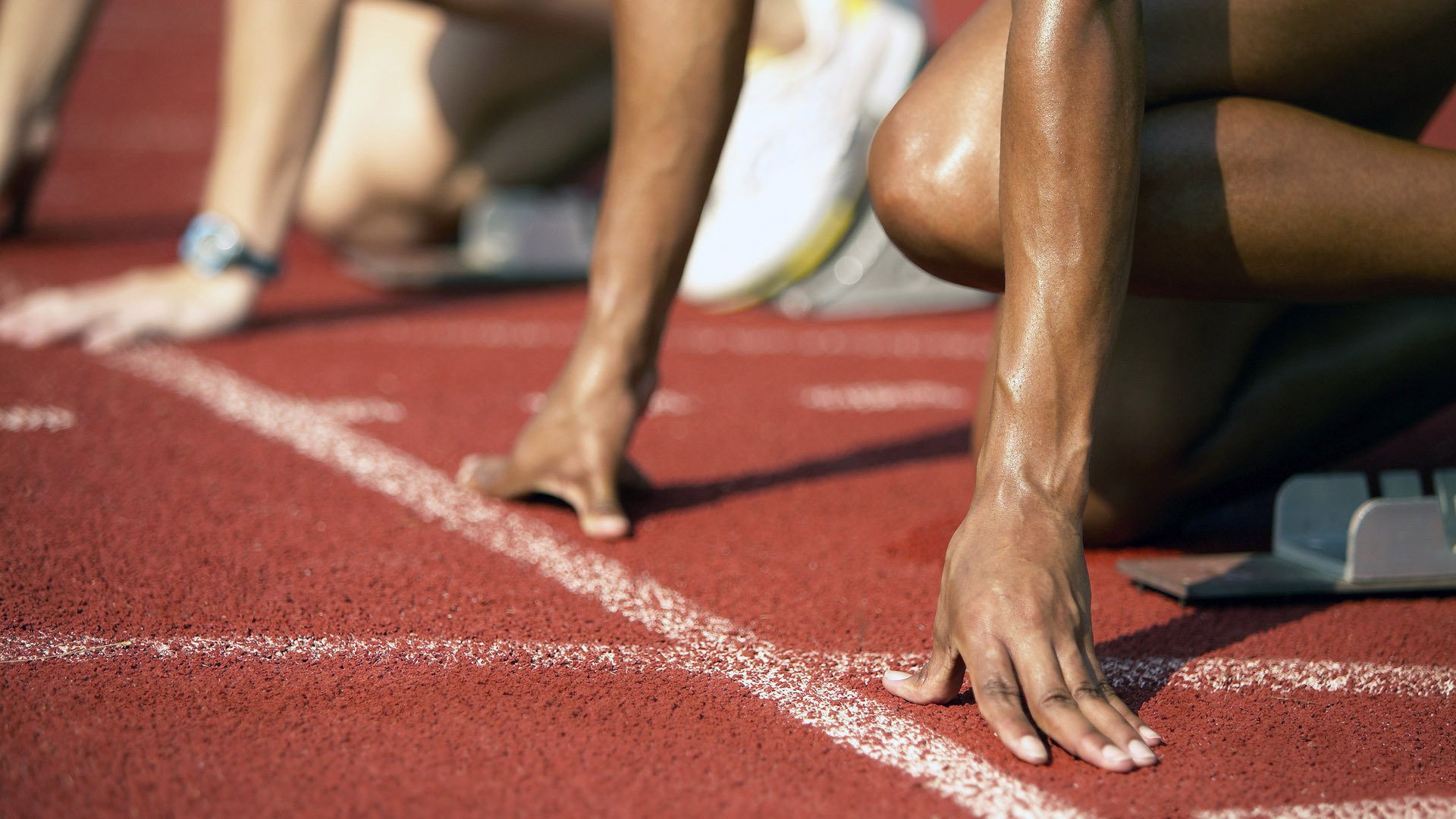 科特迪瓦男篮在非洲锦标赛中屡获佳绩，传递体育信念，科特迪瓦男子足球队