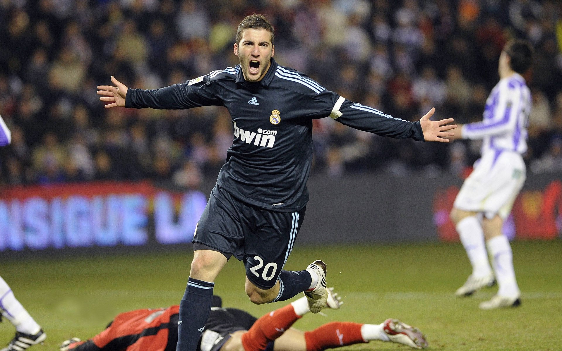 五大联赛进攻端效率与阵型适配密切相关,五大联赛进球集锦